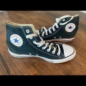 Converse All Star Chuck Taylor size 9 in women’s